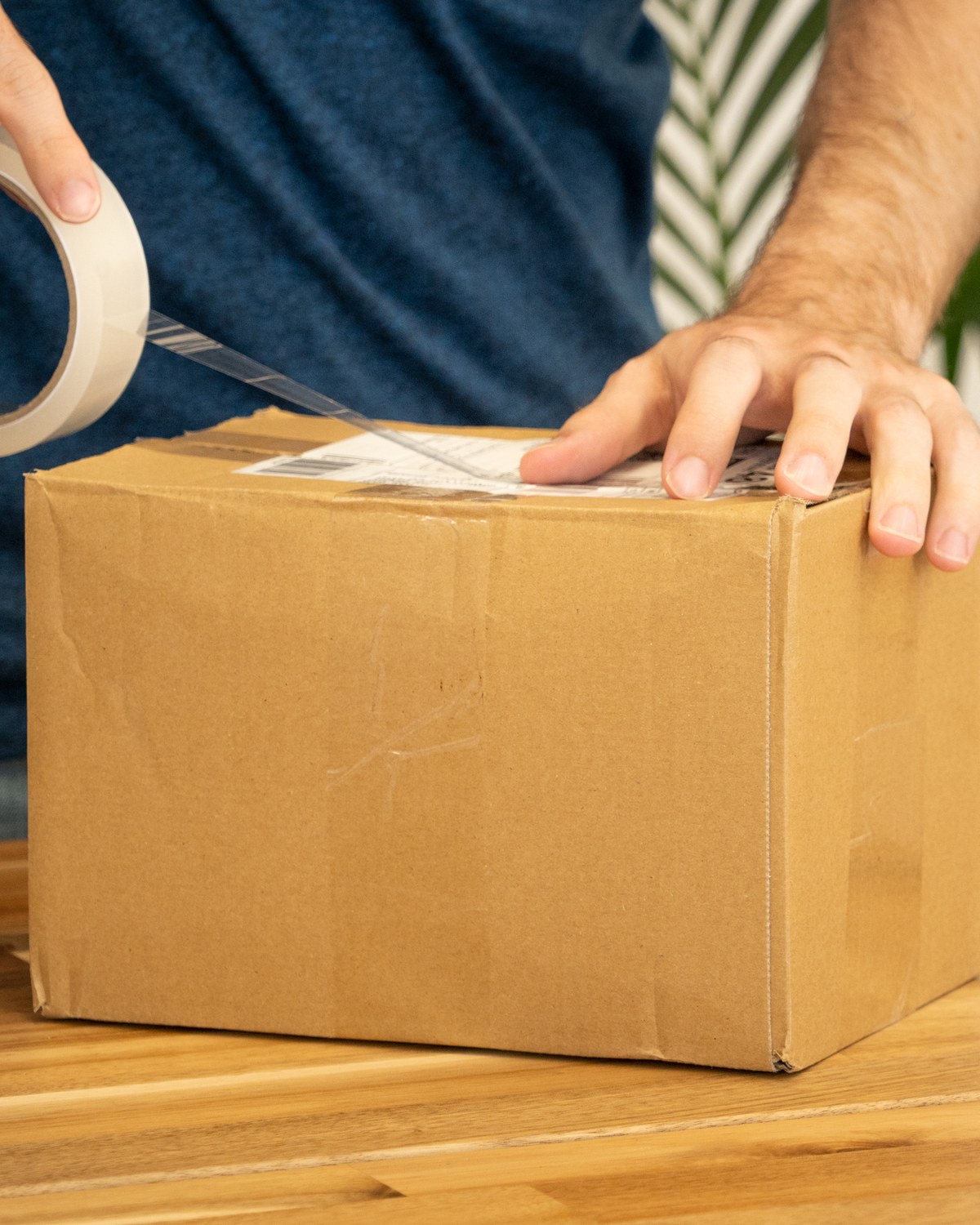 A tracked parcel, the same contents in a box